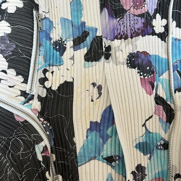 3.1 Phillip Lim Floral print corded moto jacket in white, beige, blue, purple. - Picture 6 of 7